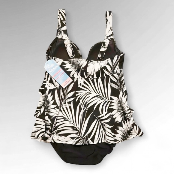 Swim Solutions Feather Bloom Black and White Triple-Tier One-Piece Swimsuit - Picture 7 of 8